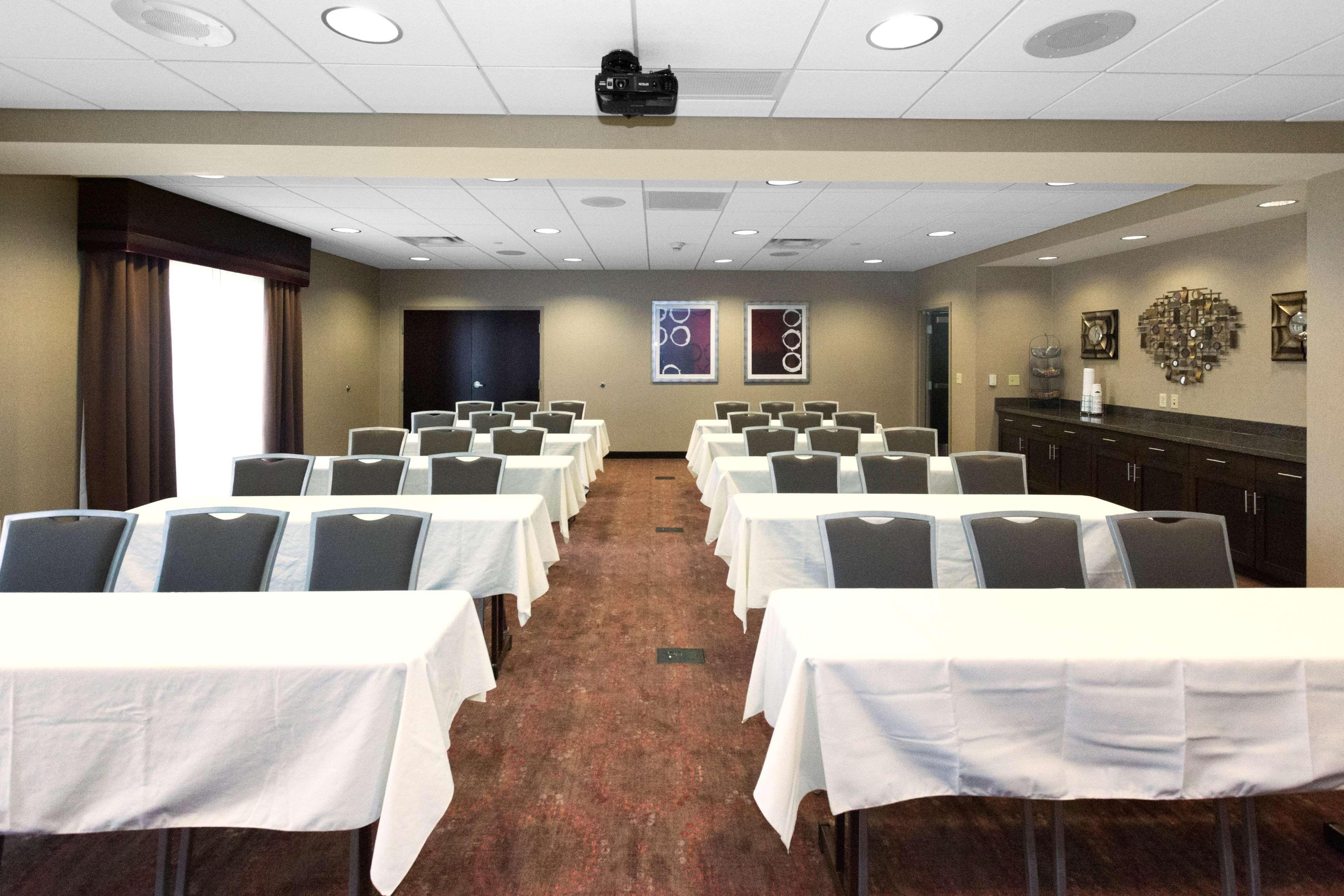 Hampton Inn באטלר מראה חיצוני תמונה